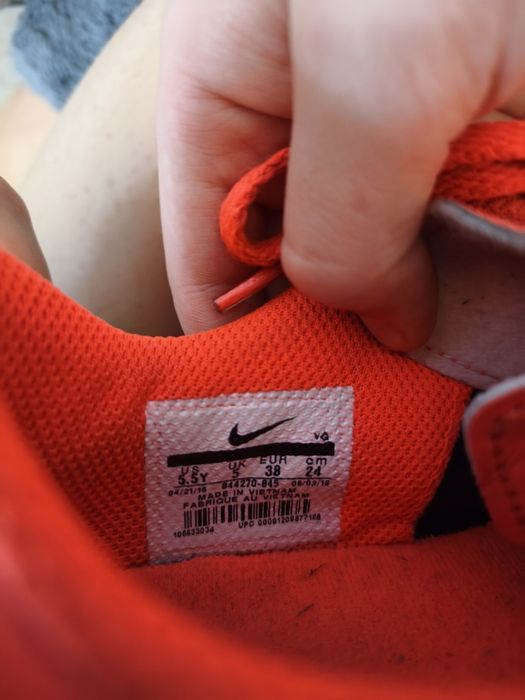 Футбольні бутси моделі Nike Hypervenom Phade II FG, 38 р