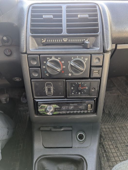 Продам. Ваз 2110     42000грн  можливий торг на місті  рахів .богдан