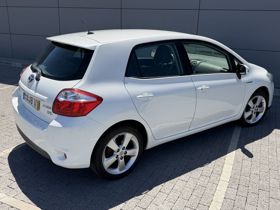 Toyota Auris 1.8 VVTi 136cv Hybrid Full Extras