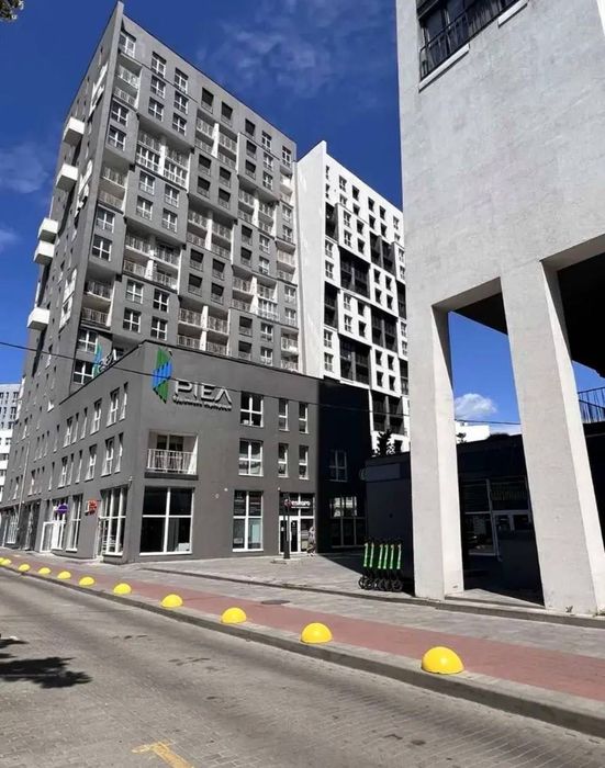 Продаж 2 кімнатної квартири в ЖК Америка на вул Володимира Великого