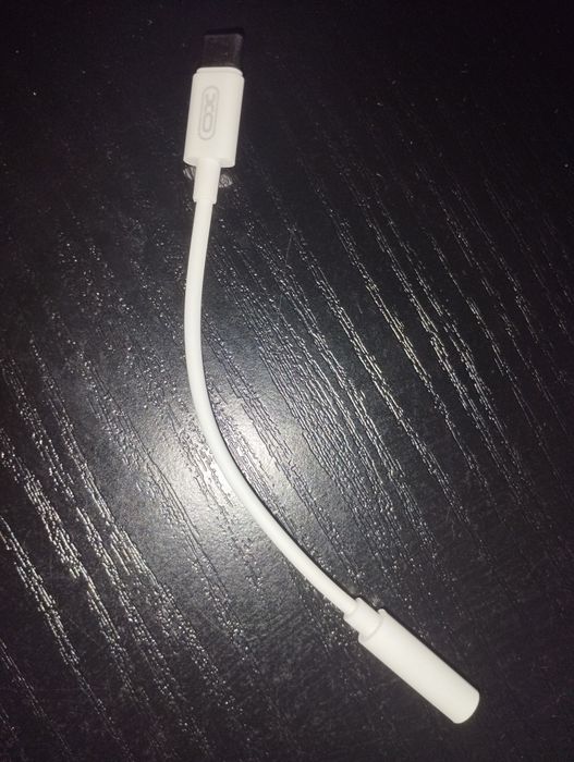 адаптер Apple Lightning to 3.5 mm Headphone Jac