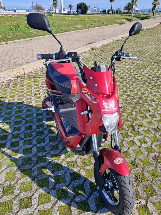 Mota eléctrica nova