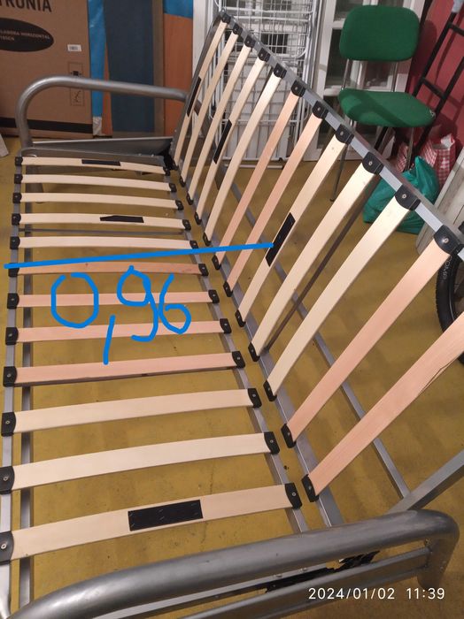 Sofá cama usado (estrutura)