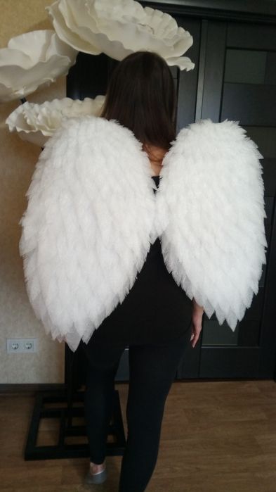 Крылья на 14 февраля, крила янгола