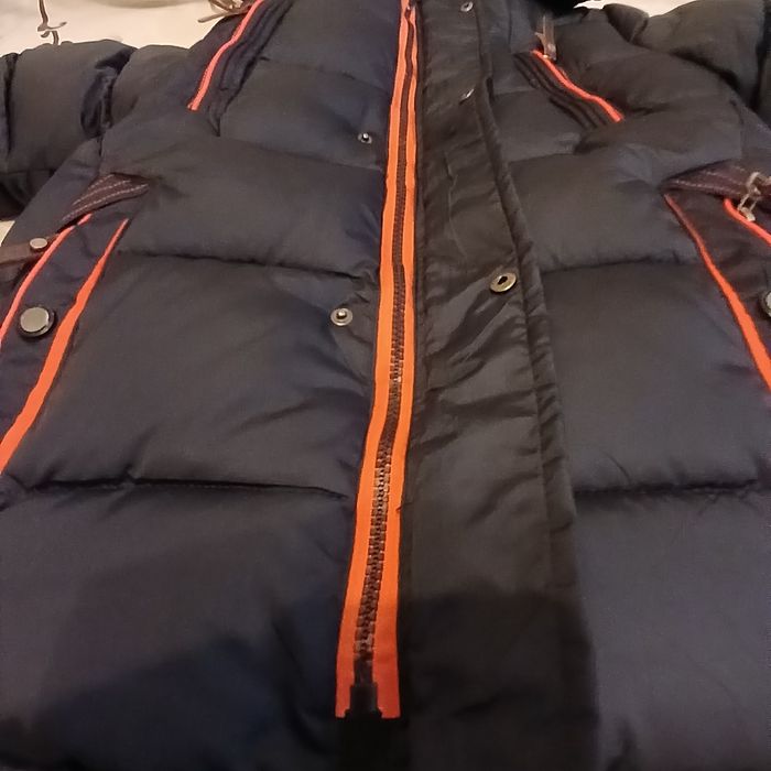 Дитяча зимова куртка на зріст 152-158 см