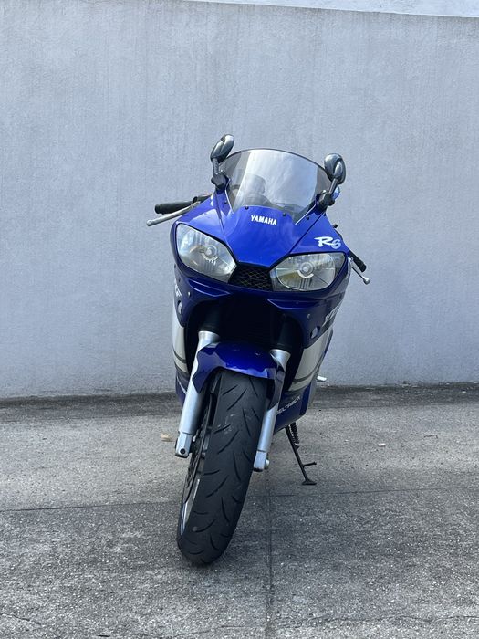 Yamaha r6 25KW Ano 2000