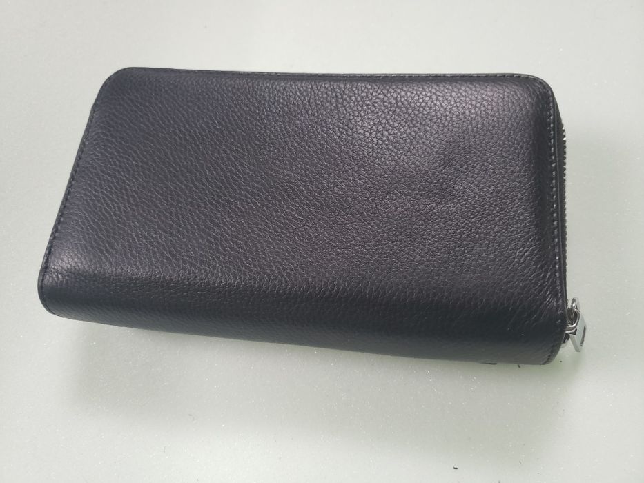 Продам барсетку кожа