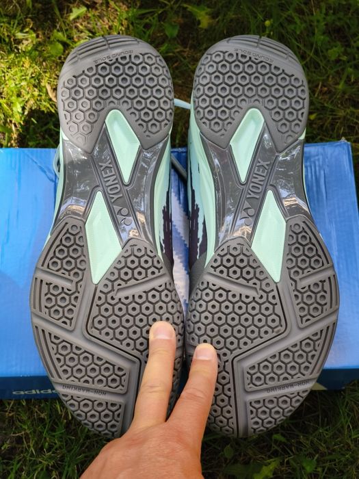 Nowe buty Yonex Cascade Drive rozm. 44 dł. 28 cm