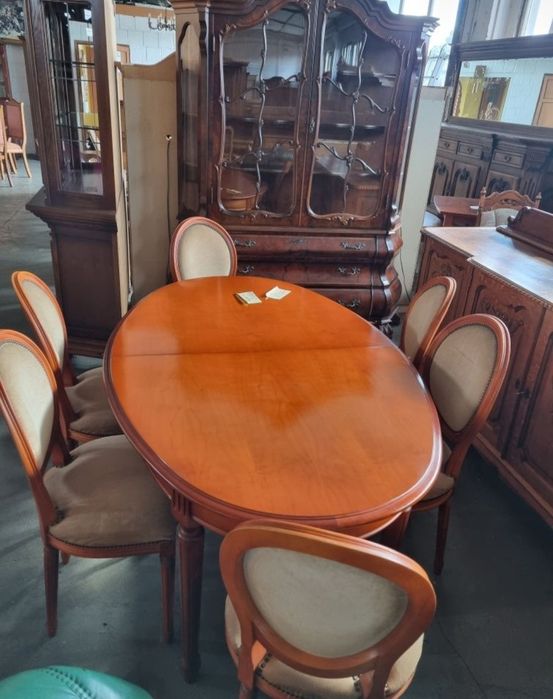 stół owalny drewniany 6 krzeseł