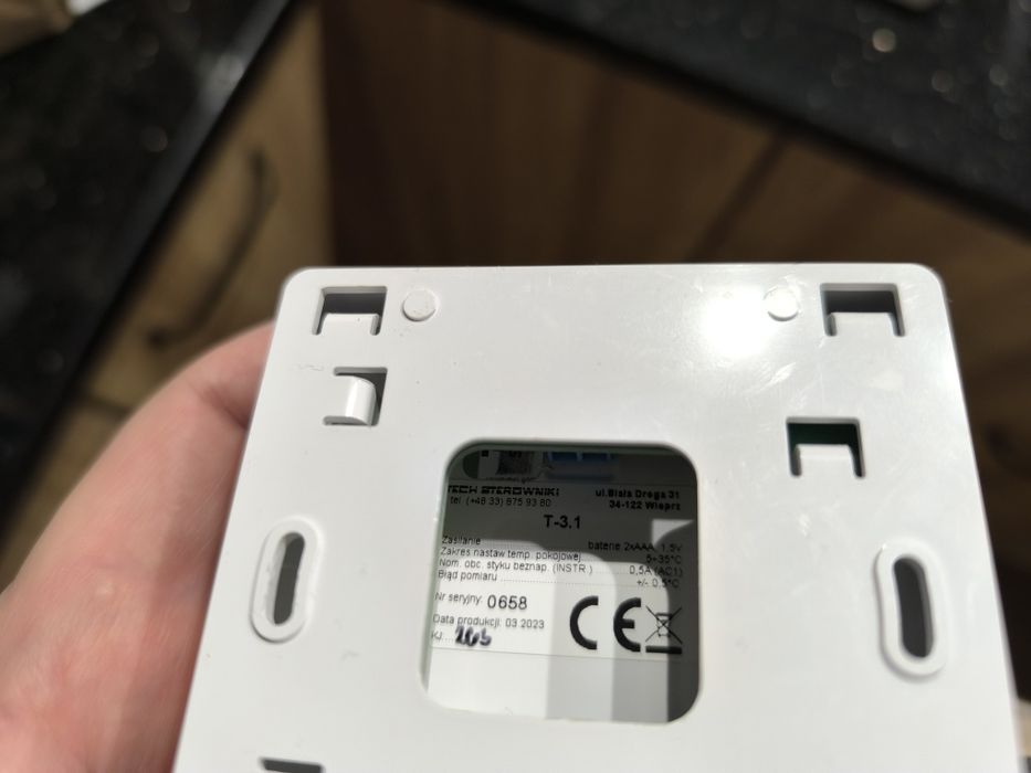 T-3.1 Przewodowy regulator sterownik pokojowy temperatury do podlogowk