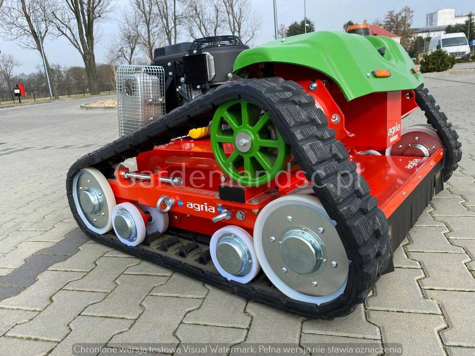 Kosiarka (robot) mulczująca AGRIA 9500, koszenie stromych terenów