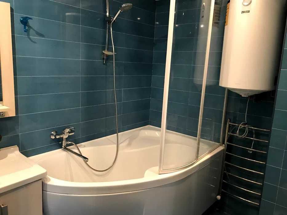 2-к. кв. по вул. Борщагівська, 46 Політехнічний інститут 5 хв.