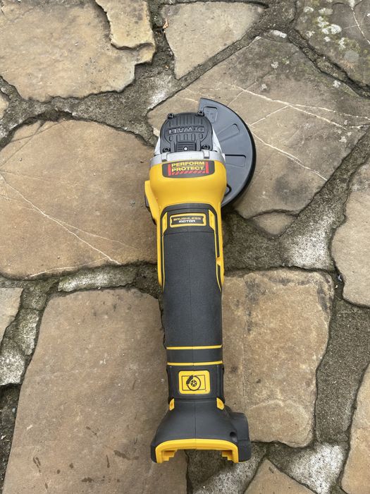 Болгарка Dewalt,девольт