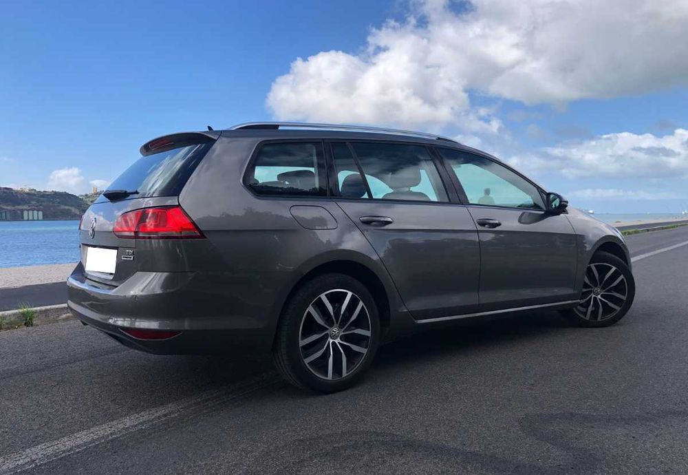 VW Golf 1.6 TDi BlueMotion Confortline — photo 4