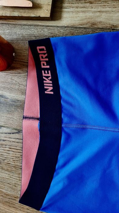 Legginsy rybaczki Nike Pro dri-fit 3/4 Legginsy