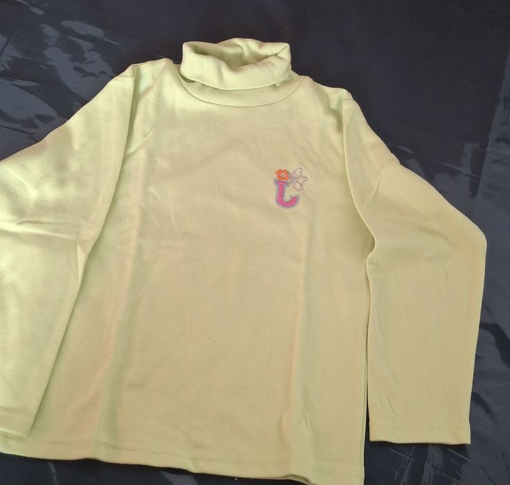 Camisola gola alta 8anos