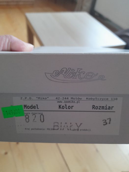 Białe, skórzane baleriny rozm.37