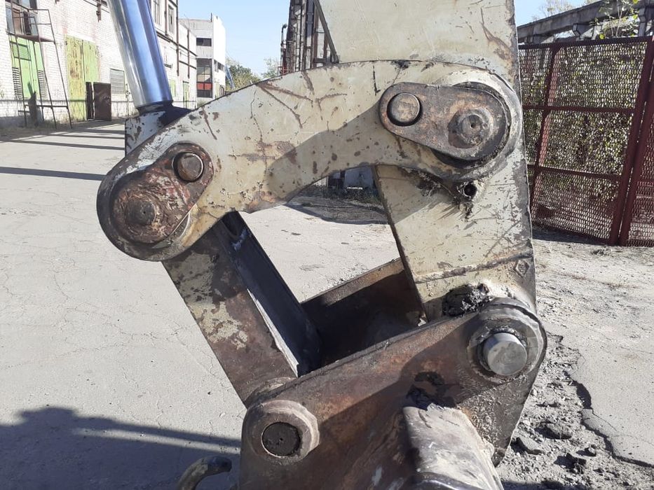 экскватор гусенечный O&K