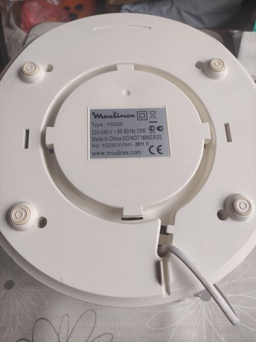 Йогуртница фірми "  Moulinex"