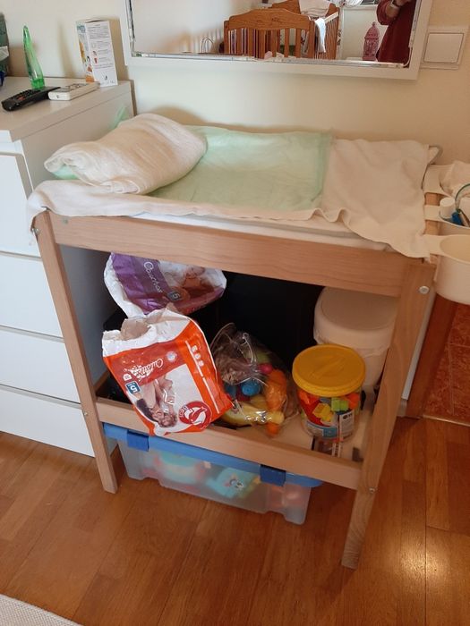 Móvel  para muda fraldas Ikea