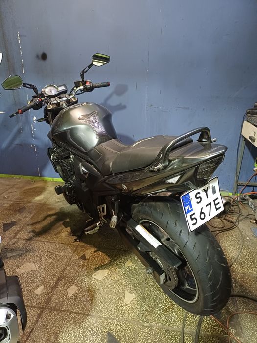 Suzuki bandit 2011