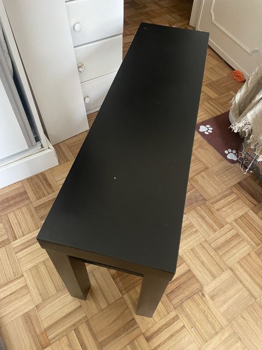 Duas mesas de centro IKEA
