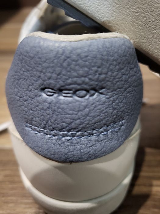Sprzedam sneakersy  firmy GEOX  rozmiar 37