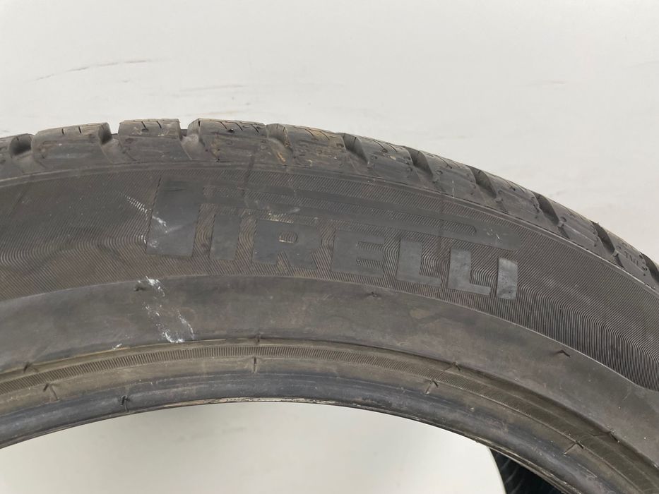 255/45R19 104W Pirelli Sottozero 3 TO ELET