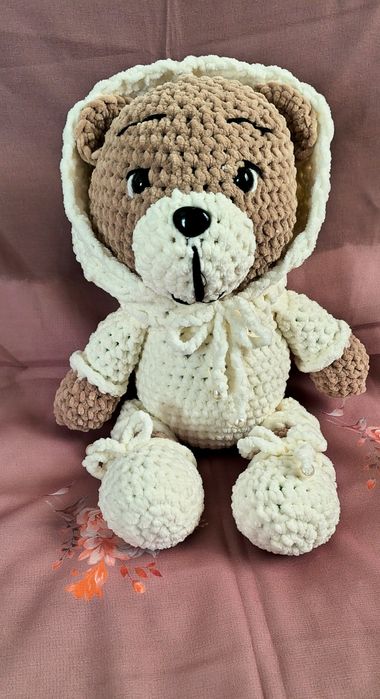 Ніжний медведик шукає друга