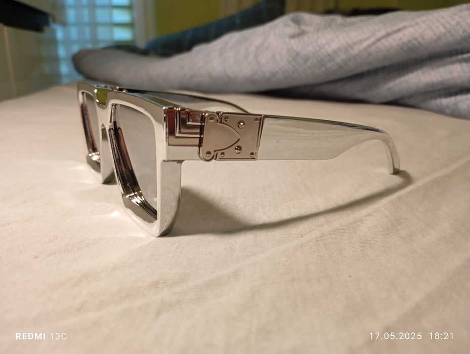 Nowe okulary przeciwsłoneczne