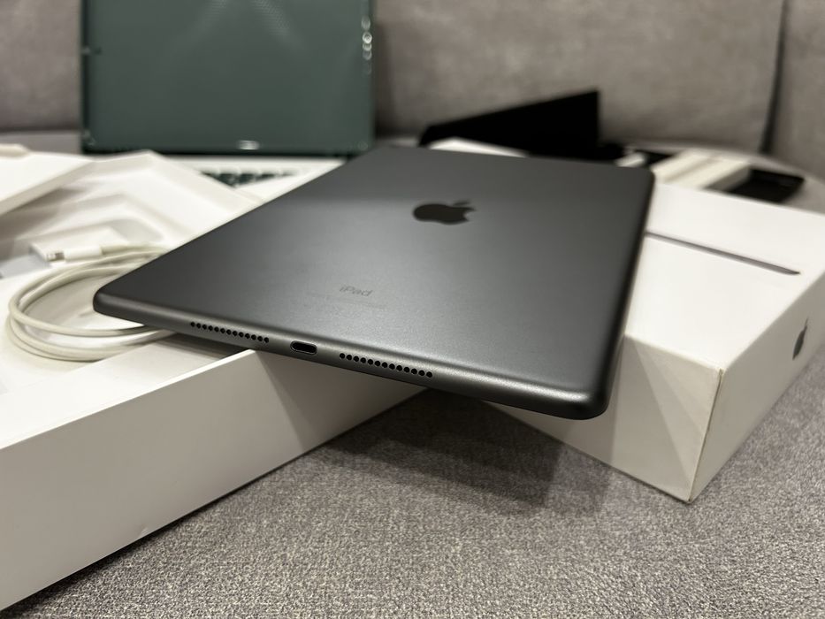 iPad 8 Geraçao 32 GB como novo