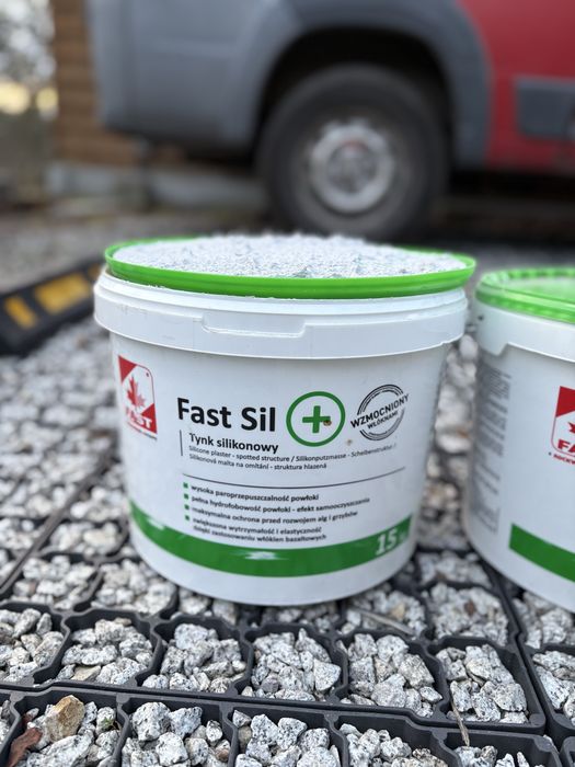 Tynk silikonowy masa tynkarska baranek sil fast