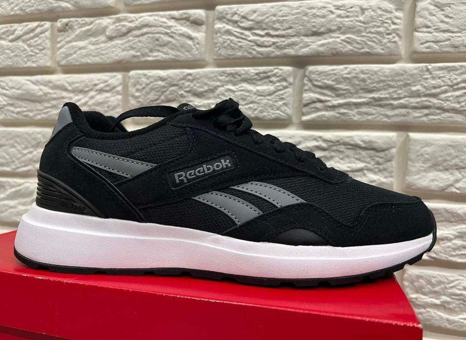 Мужские Кросовки Reebok  Размер 42