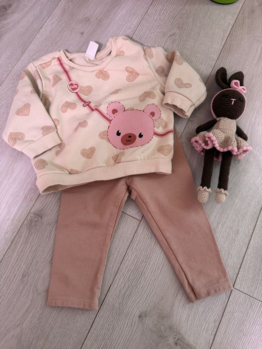 Костюм на дівчинку