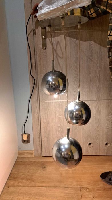 Żyrandol na trzy żarówki