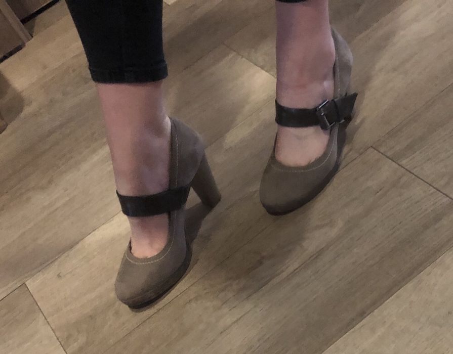 Buty na obcasie