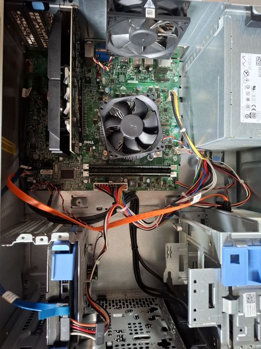 Sprzedam komputer Dell OptiPlex 3010 – i5, 8 GB RAM, GT 1030