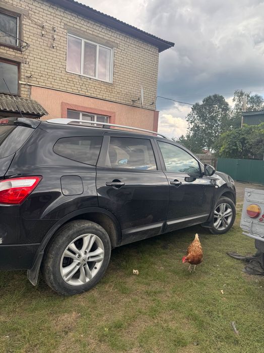 Продам Nissan Qashqai+2 в гарному стані