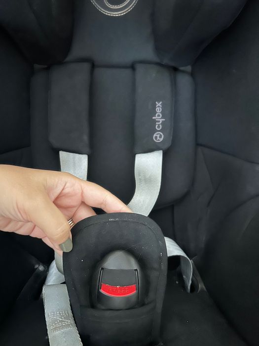 Cadeirinha para carro Cybex Sirona iSize com base para isofix