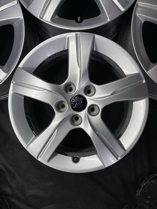 Диски R16 5x108 Et46 7J. Peugeot 3008 5008 308 407 408 508 605 Rifter