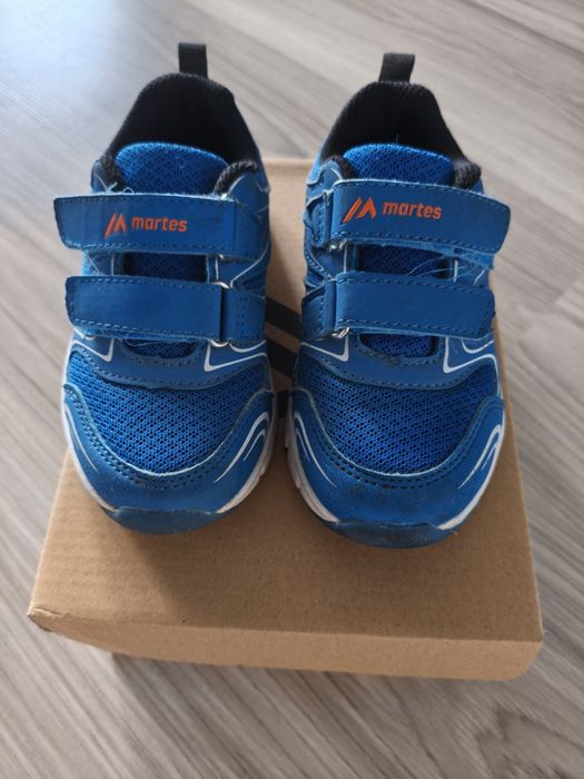 Buty sportowe chłopięce 26