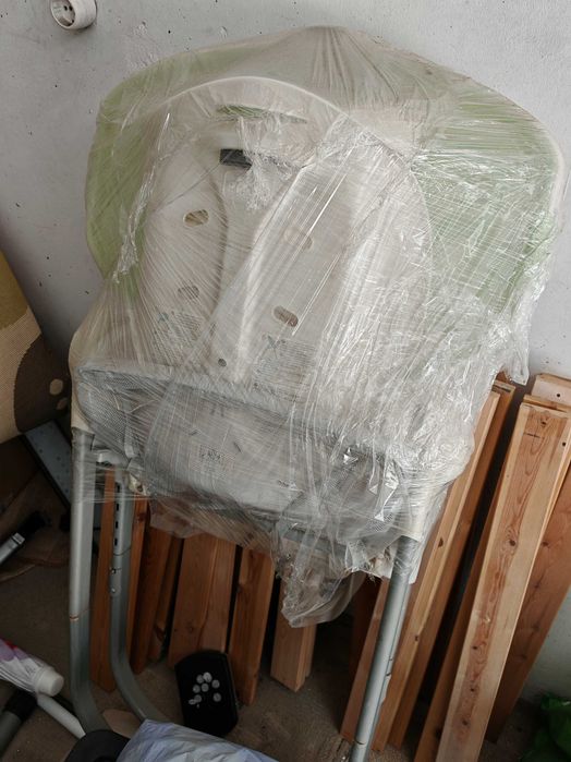 Papa Baby Chair by Chicco
