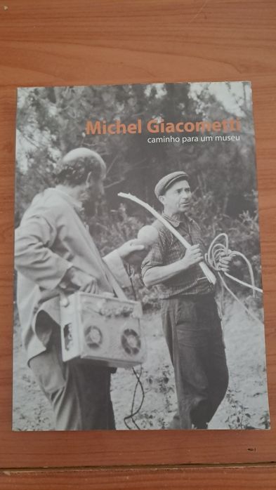 Literatura sobre personagens da nossa cultura