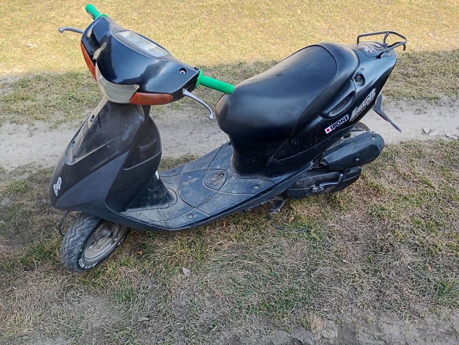 Мопед Сузукі Ледс 2