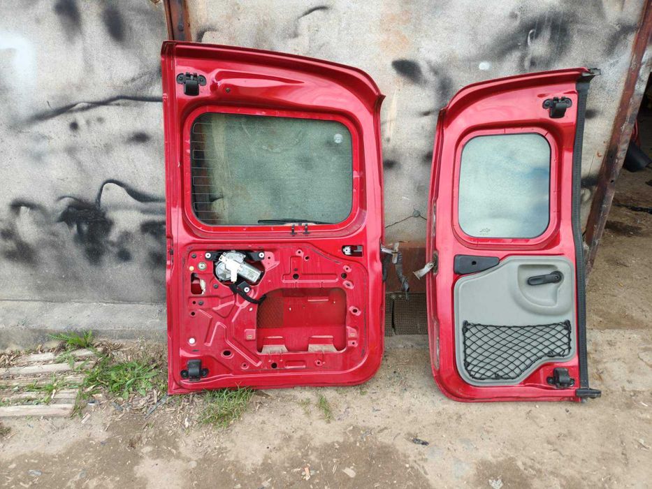 Дверь (Универсал) Dacia Logan MCV 06-12 (Дачя ) solenza sandero