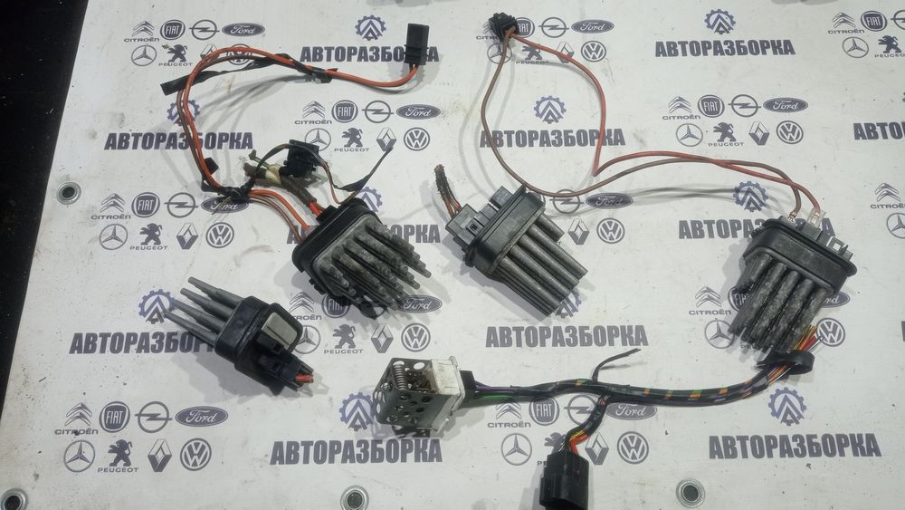 Резистор пічки Opel Astra Н  Опель Астра