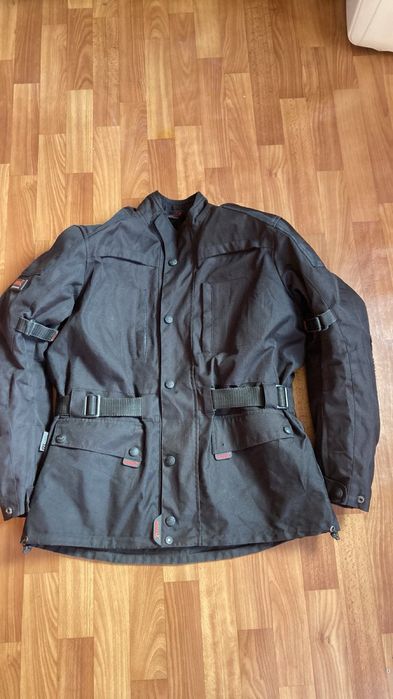 Мото куртка хороша якість