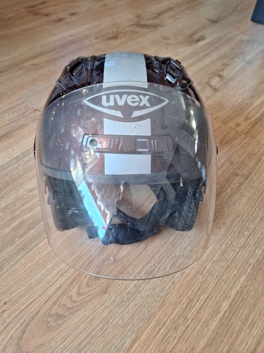Kask motocyklowy uvex XL