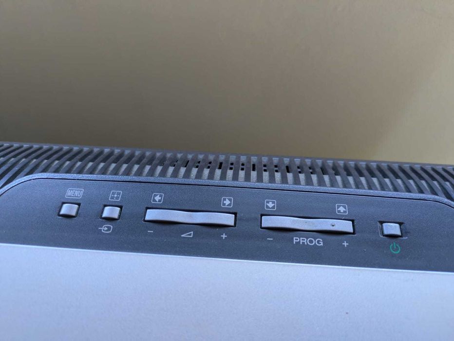 TV Sony Full HD 1080P 46'',com suporte mesa, comando excelente estado