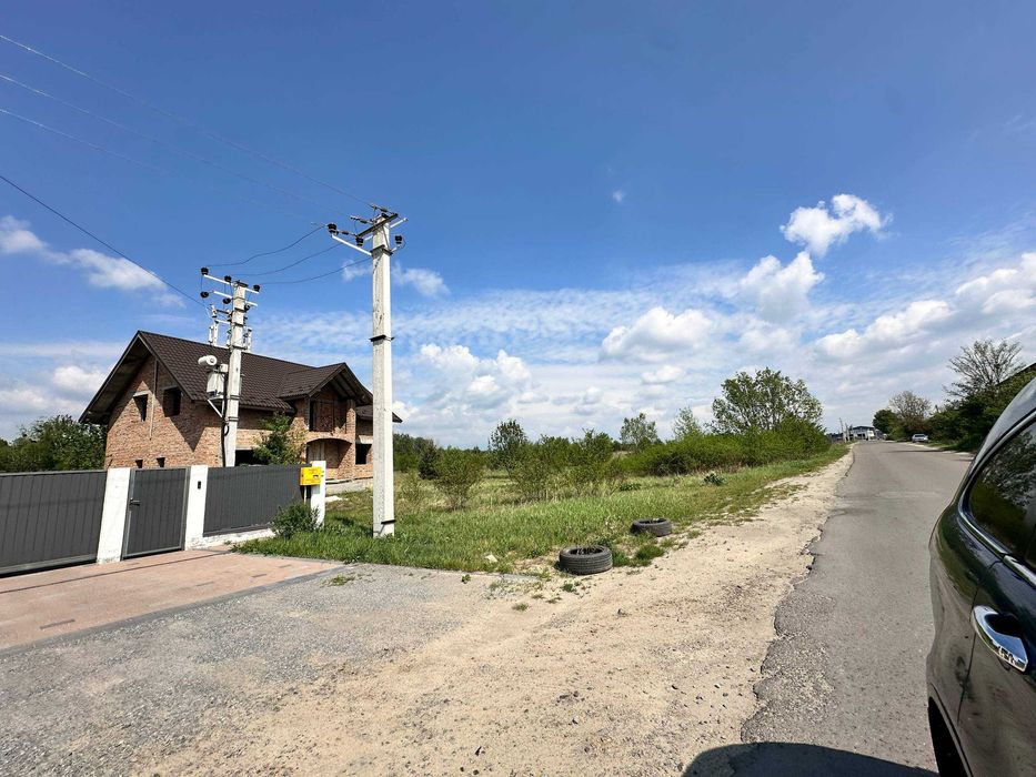 Продаж комерційної ділянки біля М10 | високий трафік | біля Львова - Кожичі | 4 сотки